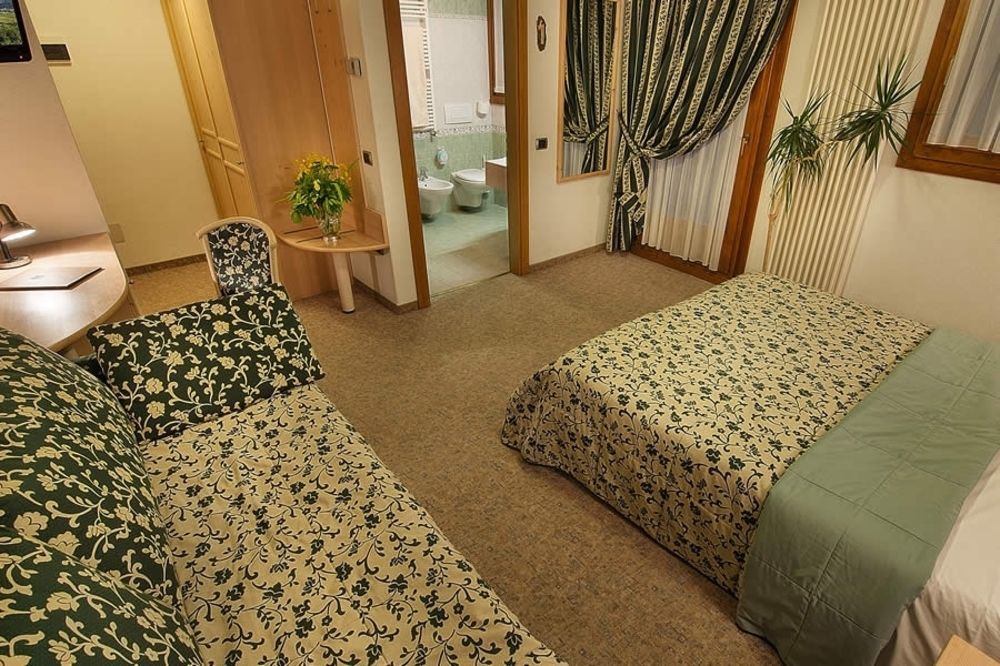 Steinbock B&B - Apartaments Лівіньо Екстер'єр фото