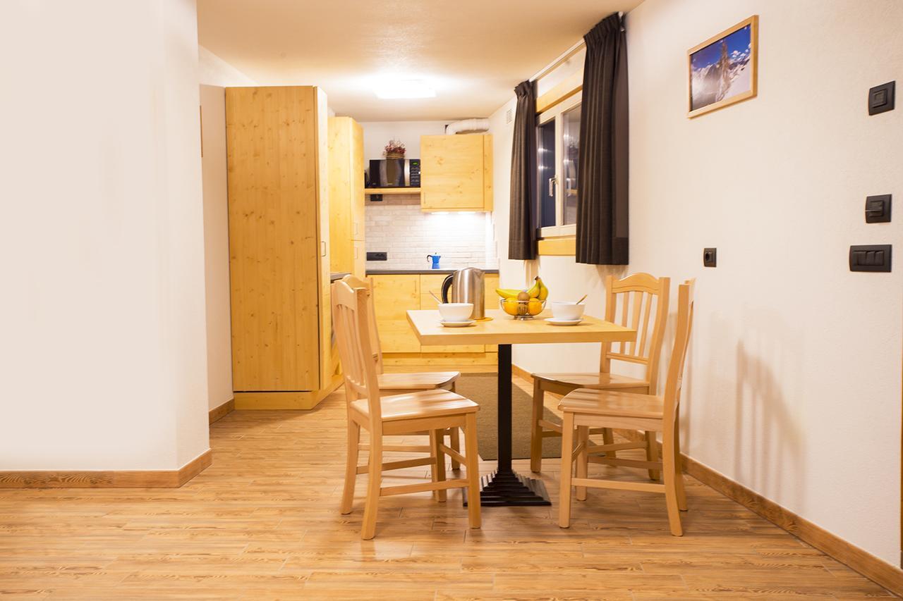 Steinbock B&B - Apartaments Лівіньо Екстер'єр фото